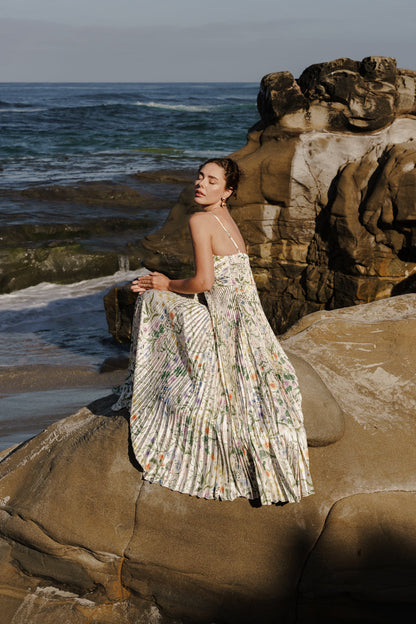 Cambrie Sleeveless Pleated Floral Print Maxi Dress Green