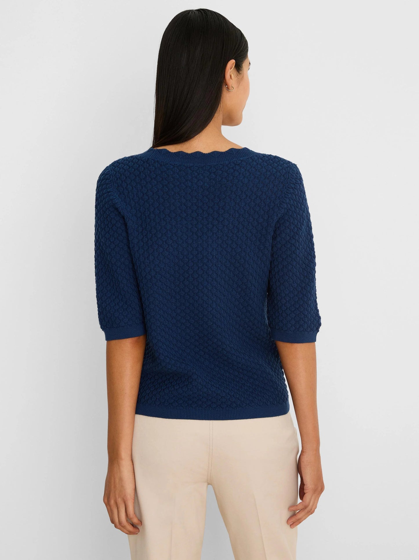 Scallop Texture Sweater Tee